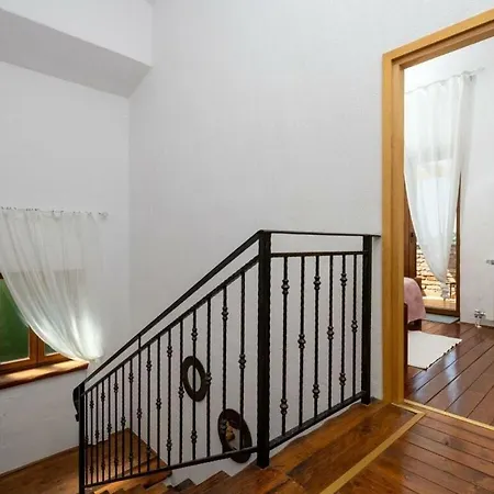 Vila Wish Comfortable Cabrunici